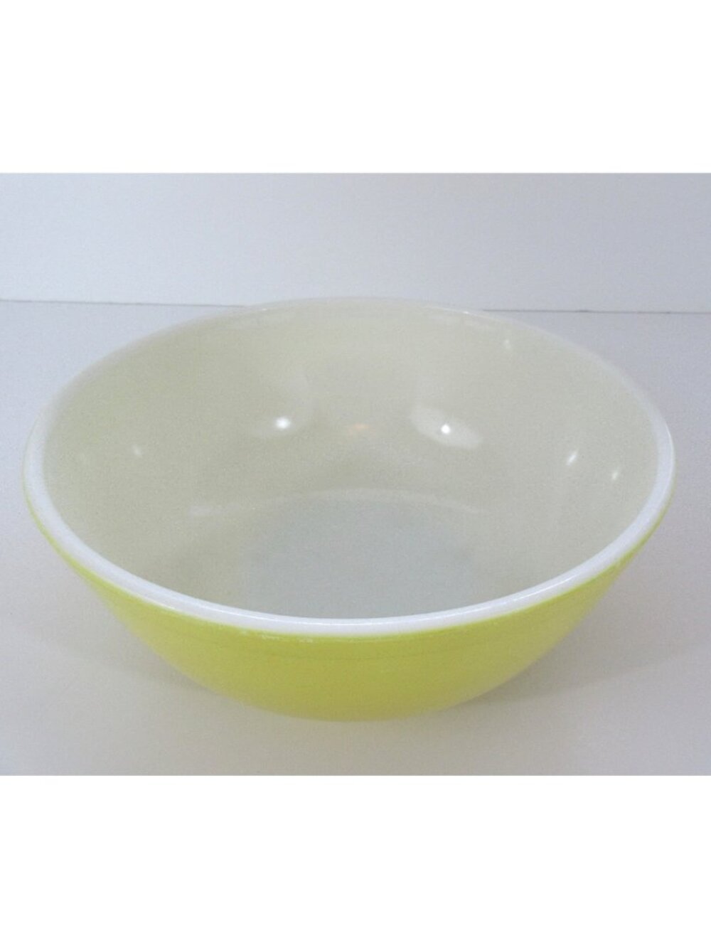 Pyrex Nesting Mixing Bowls Green #403 and Yellow #404 Vibrant Colors - Picture 6 of 11